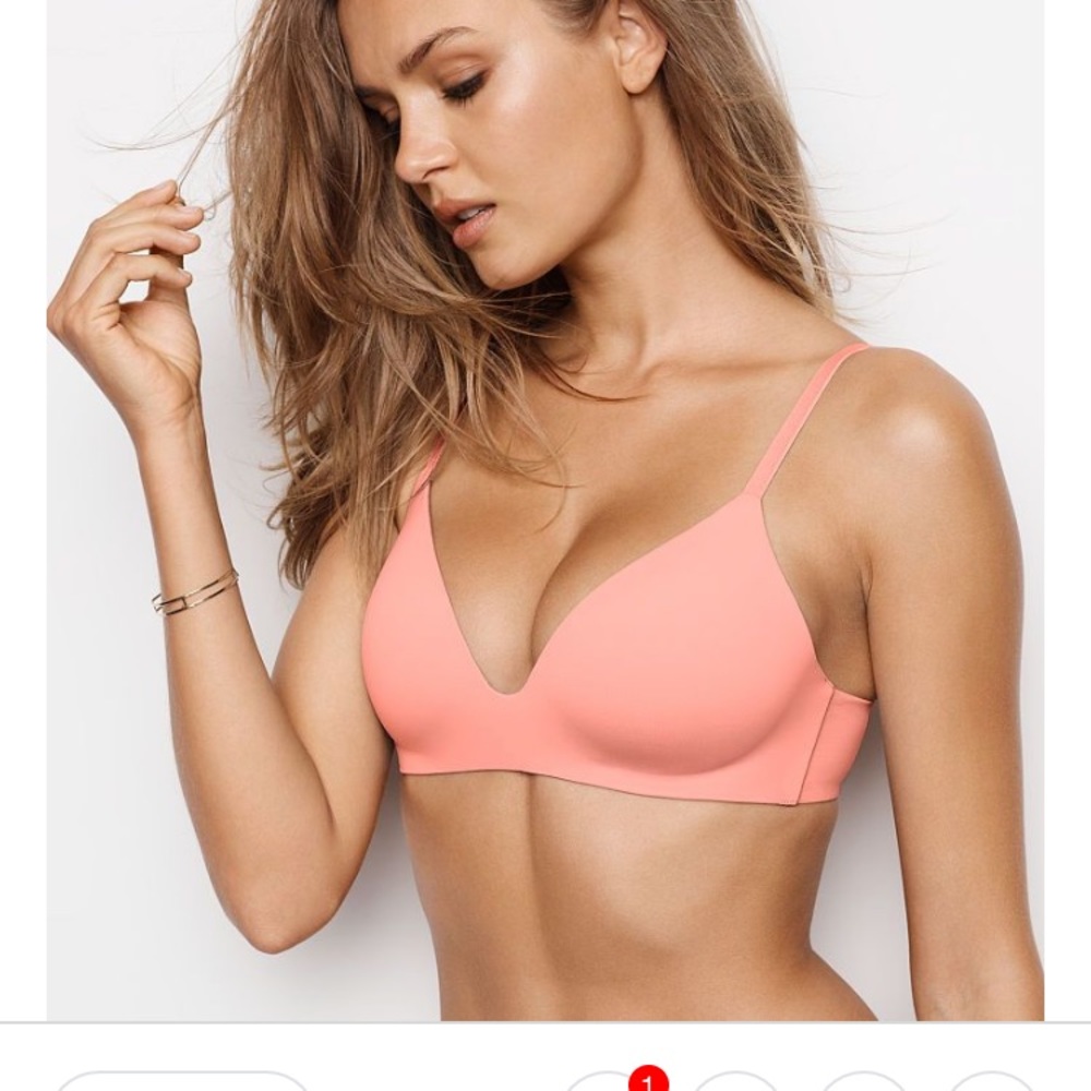 NWOT Victoria’s Secret Wireless T-Shirt Bra